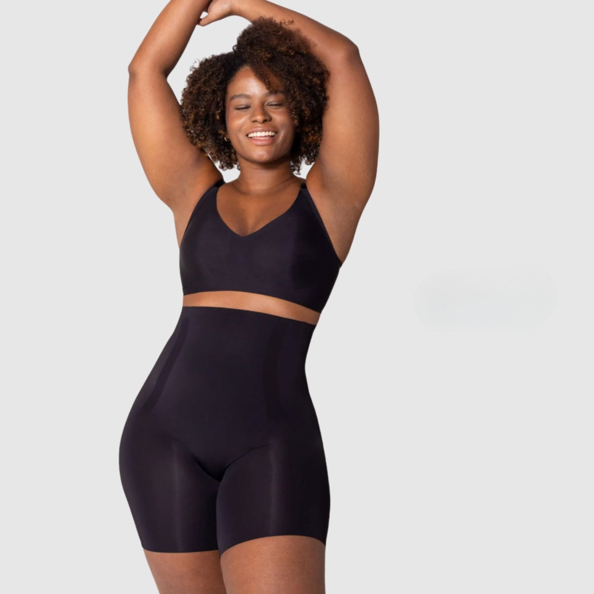 Sleekii - Figure Shaping High Waisted Shorts